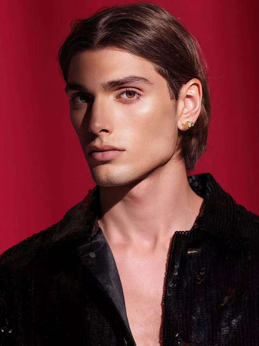 Emanuele — still 4